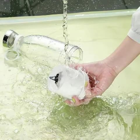 BOTELLA BATIDORA PORTÁTIL